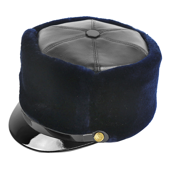 Шапка нат. мех бобра синего цвета с козырьком, верх - кожа (ВКС РФ)