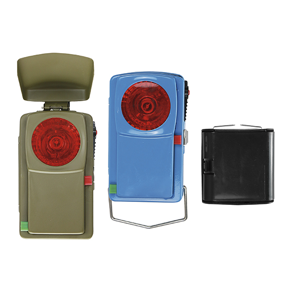 Фонарик сигнальный (мет. корпус) Китай (оливк с защитн. крышкой/ голуб. без крышки) модель по наличию на складе