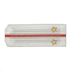 Погоны белые с 1 красн. просв., вышит. канителью (лейтенант)