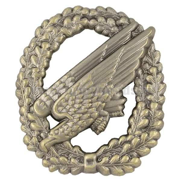 Эмблема на берет мет. Бундесвер Парашютно-десантные войска (без флага)